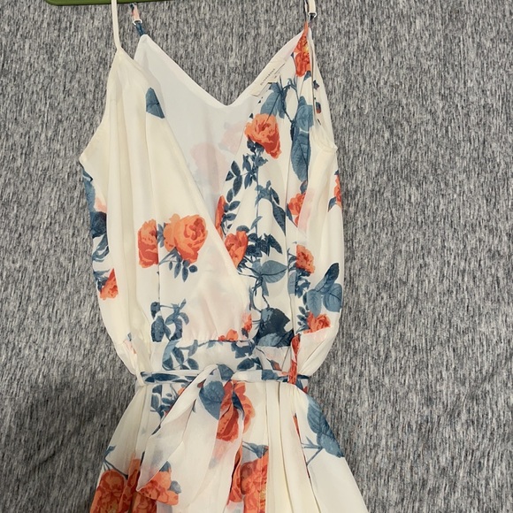 Floral High-Low Dress - Picture 3 of 3